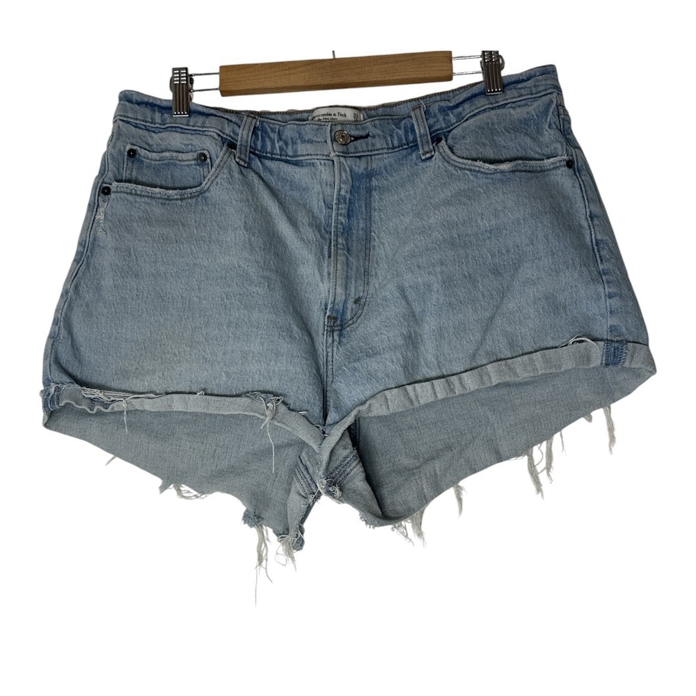 Abercrombie & Fitch 34/18 Mom Short High Rise Blue Jeans Curve Love Cut Off Plus